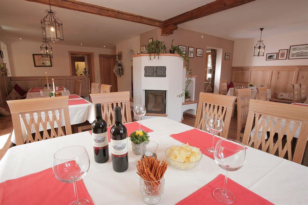 Pension Schweizerhaus Garni Weyarn Exterior photo