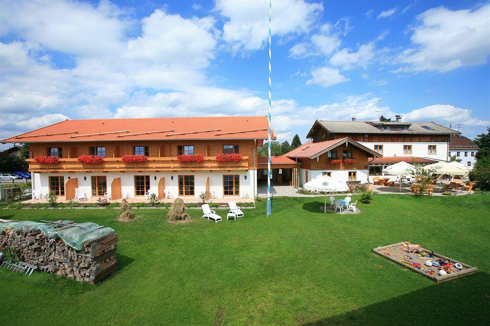 Pension Schweizerhaus Garni Weyarn Exterior photo